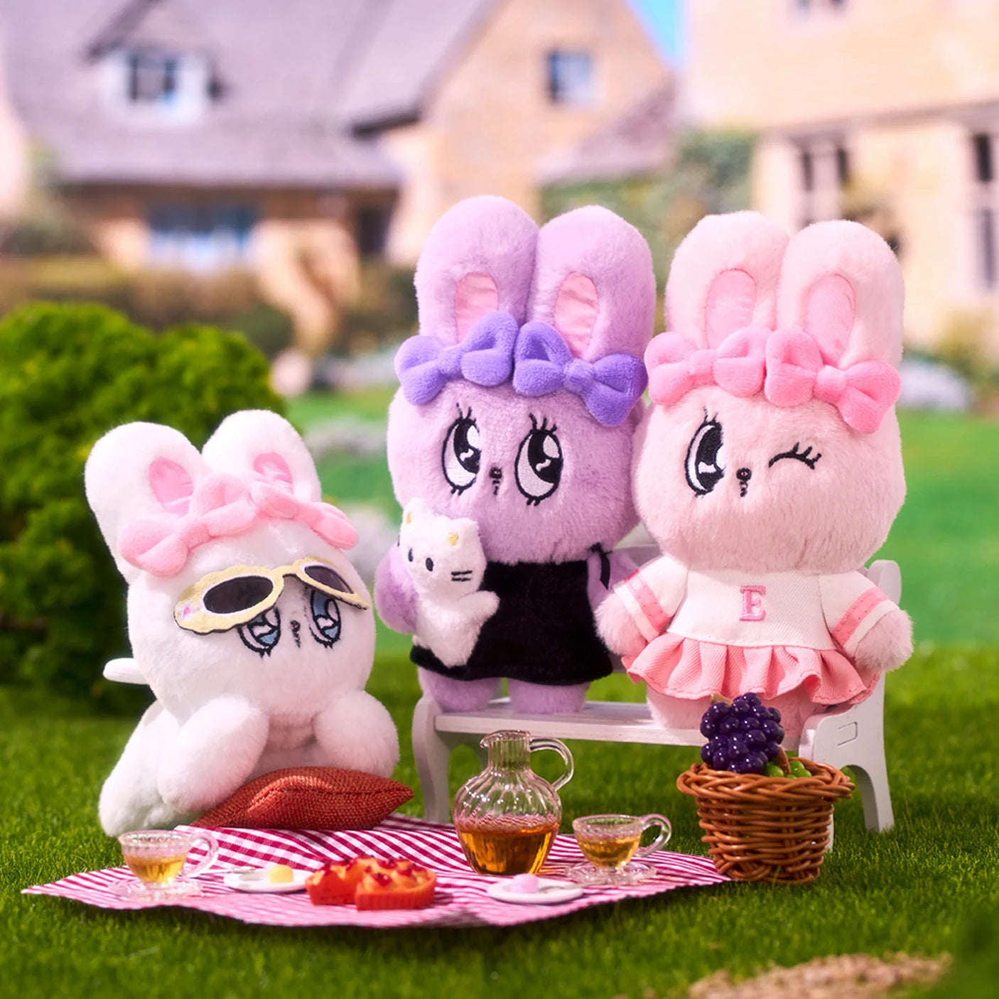 Esther Bunny - Sweet Date Keychain Blind Box