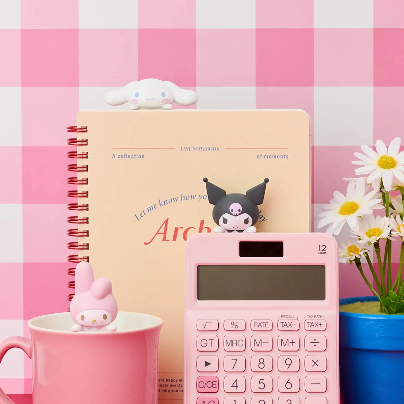 Spiral notebook with Hippers mini figures and calculator, Hello Kitty and Friends theme