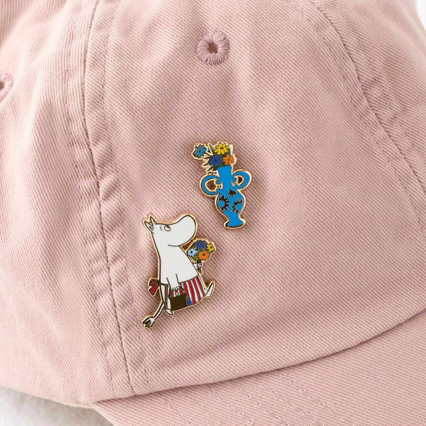 Moomin - Moominmamma & Flowers Pin Set