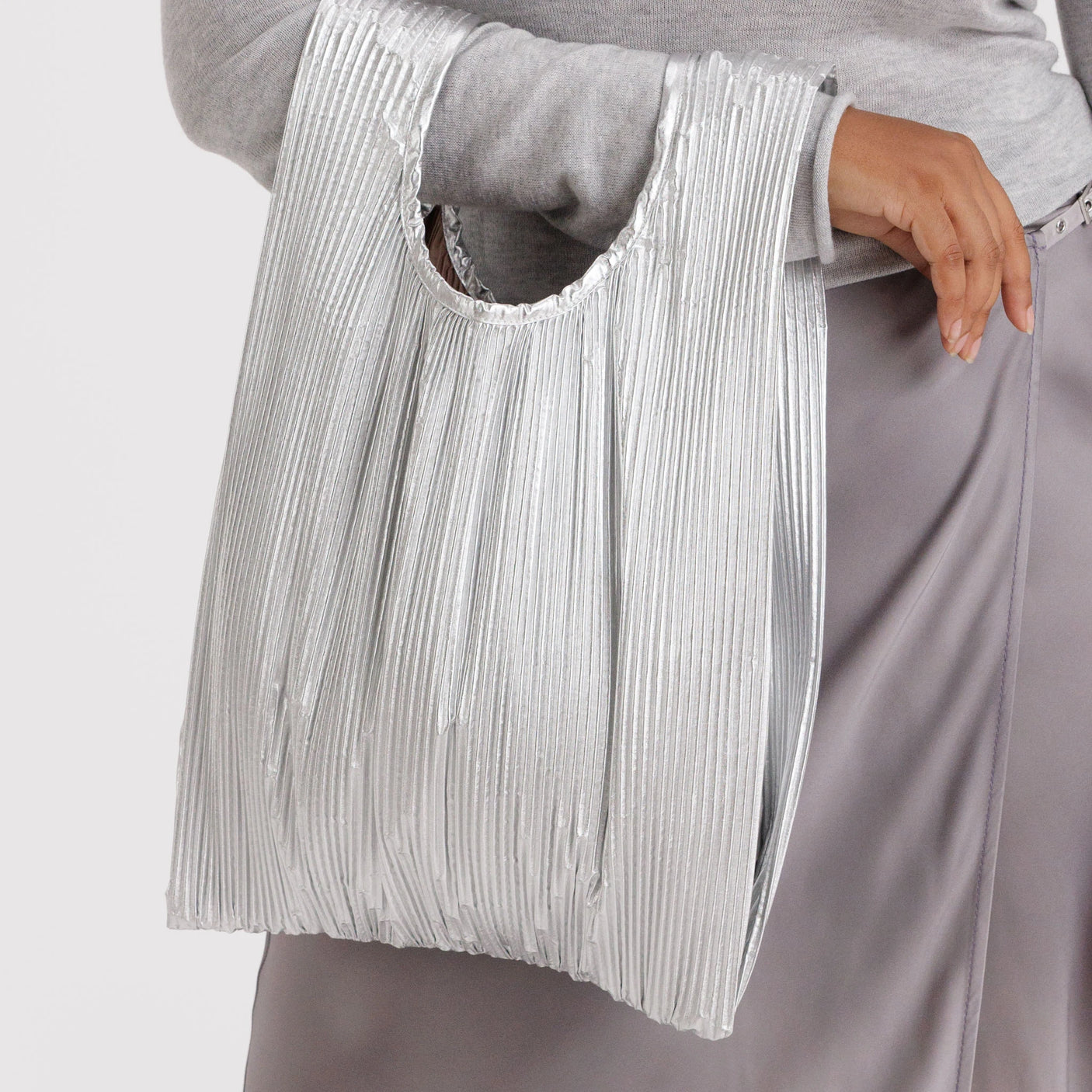Pleated Baggu Bag - Chrome Metallic