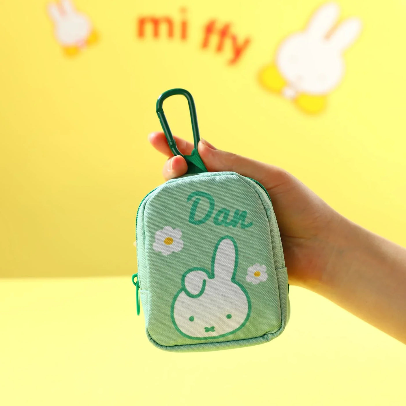 VIPO x Miffy 2-in-1 Tote Bag & Keychain Blind Box