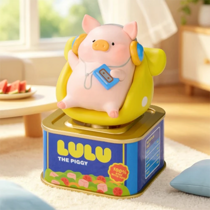 Chill at Home figure from the LuLu The Piggy Holiday Solar Motion Lineup