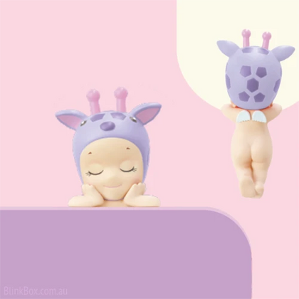 Giraffe figure from the Sonny Angel Hippers Dreaming Series Lineup