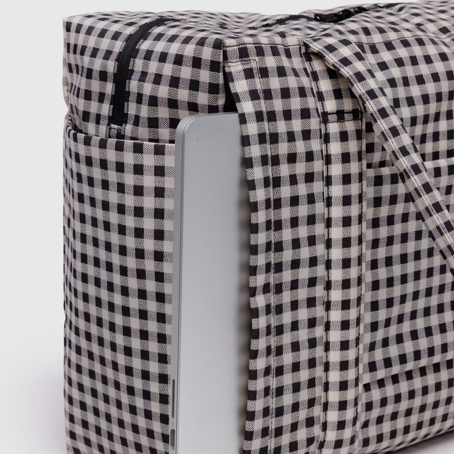Baggu Small Cloud Carry-on - Black & White Gingham