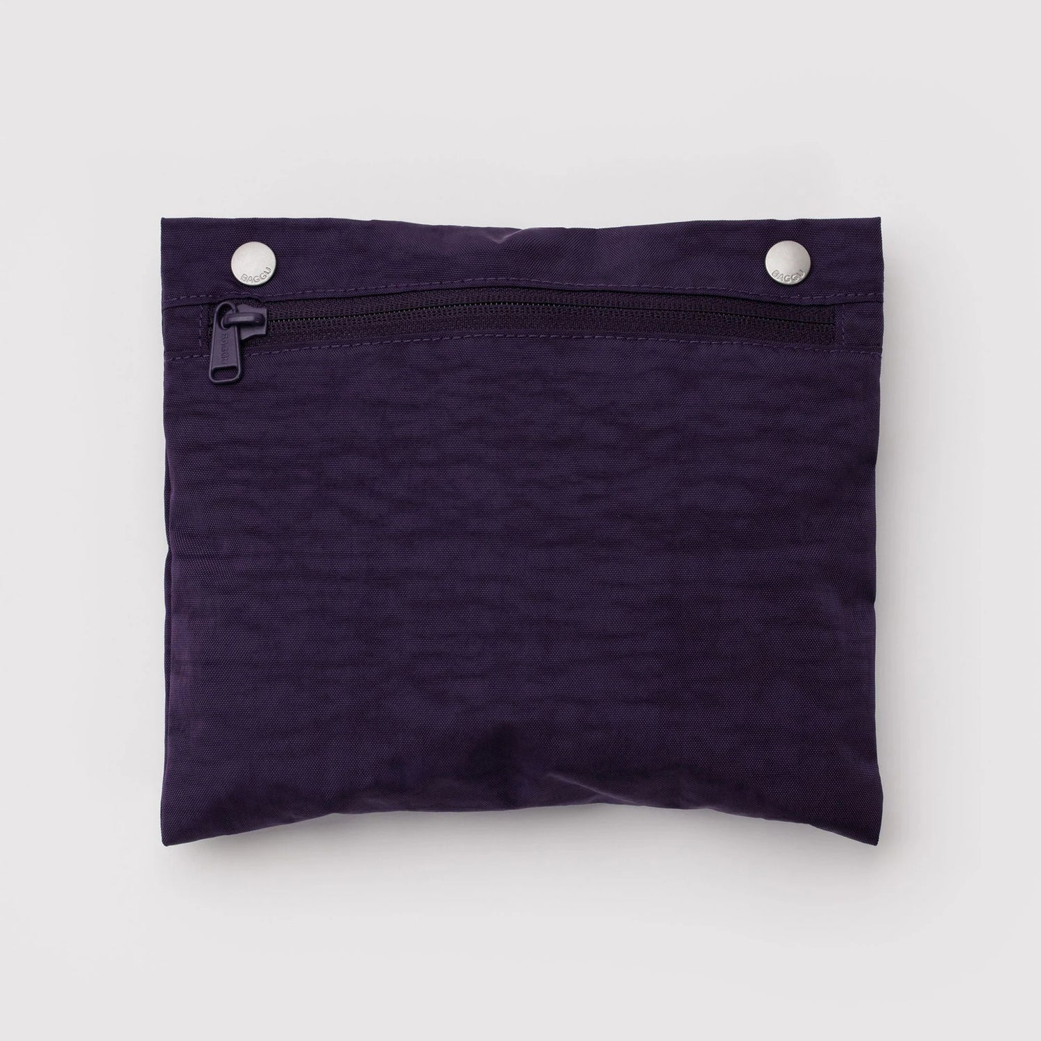 Baggu fig purple zip tote pocket with snap buttons on top edge
