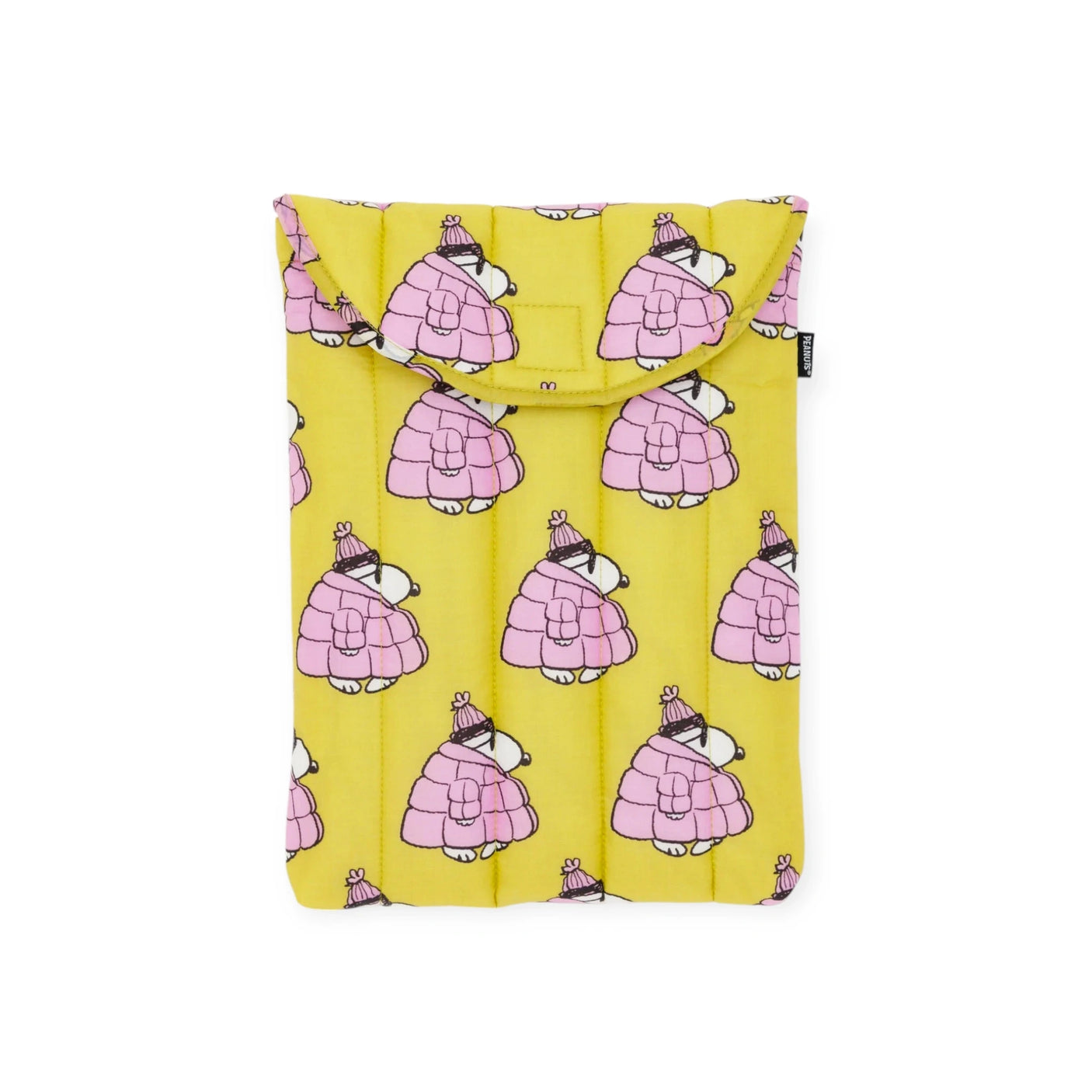 The yellow fabric pouch, featuring penguins dressed in pink jackets and hats, highlights an eco-friendly construction. This delightful design captures the whimsical essence of a Baggu product similar to the Peanuts x Baggu Laptop Sleeve - Snoopy Puffer 13"/14".