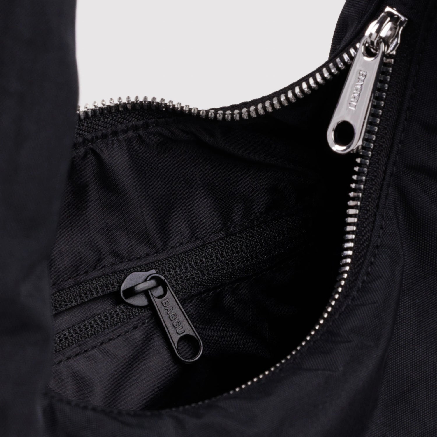 Baggu Small Nylon Meringue Bag - Black