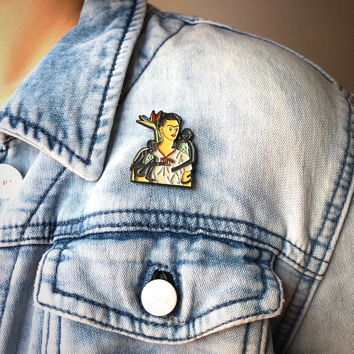 Enamel Pin Art - Frida Khalo Monkeys