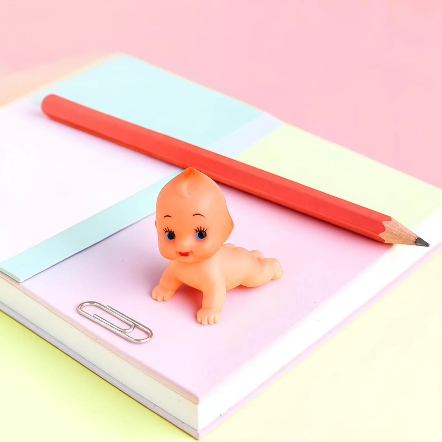 Kewpie "Hai Hai" Crawling Figure