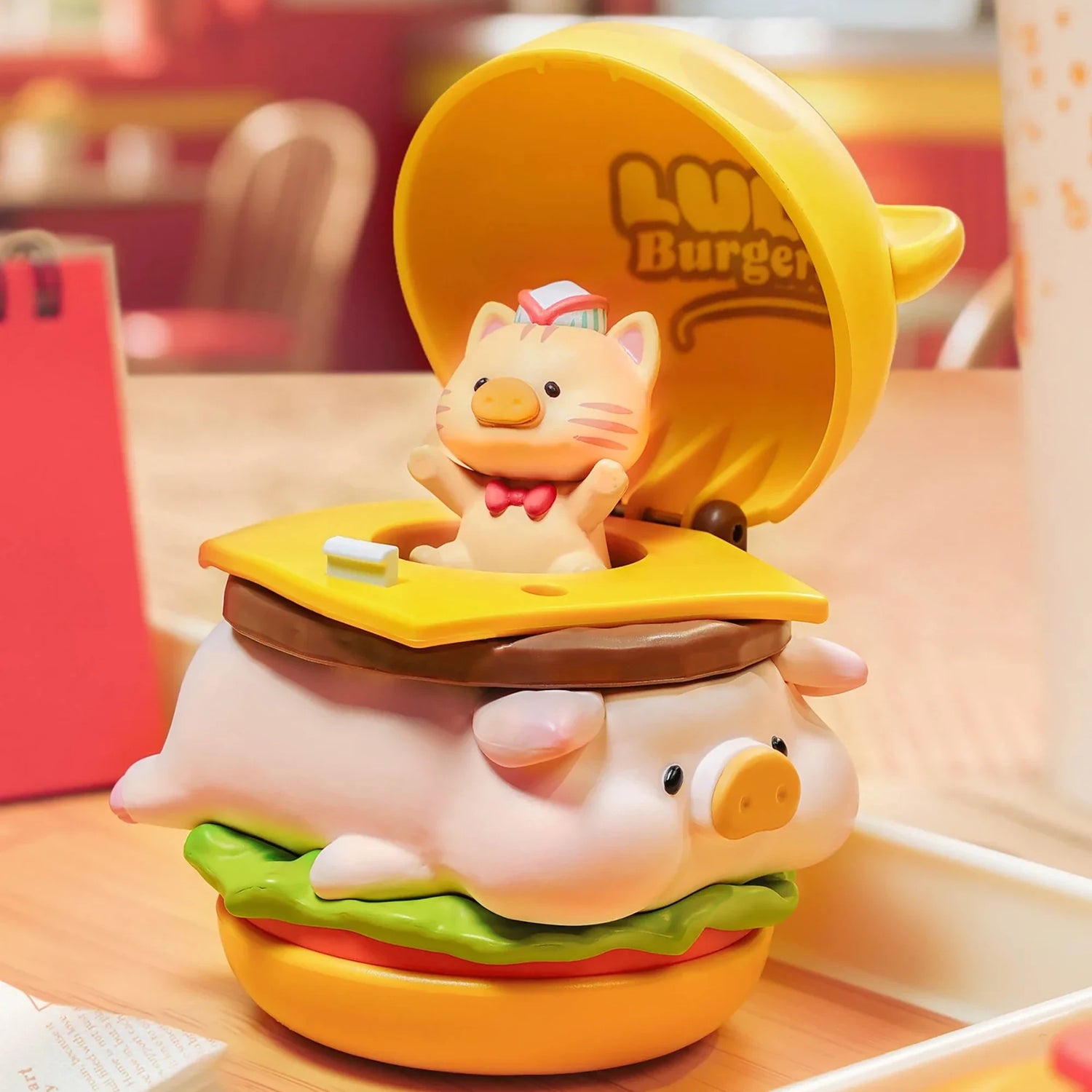 LuLu the Piggy - Burger Express Blind Box