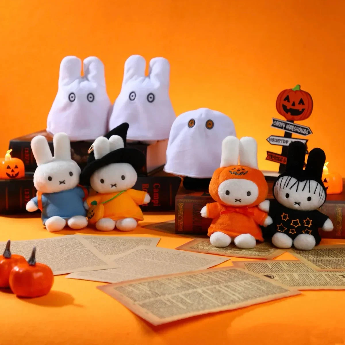 VIPO x Miffy Plush Keychain Blind Box - Halloween