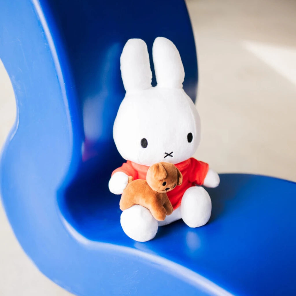 Miffy and Friends Plush - Miffy & Snuffy Dog 33cm – Blink Box