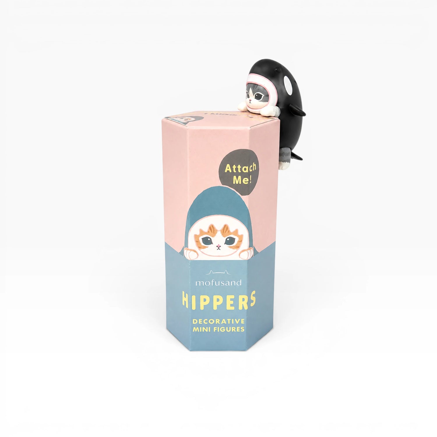 Mofusand Hippers blind box packaging with hooded penguin mini figure