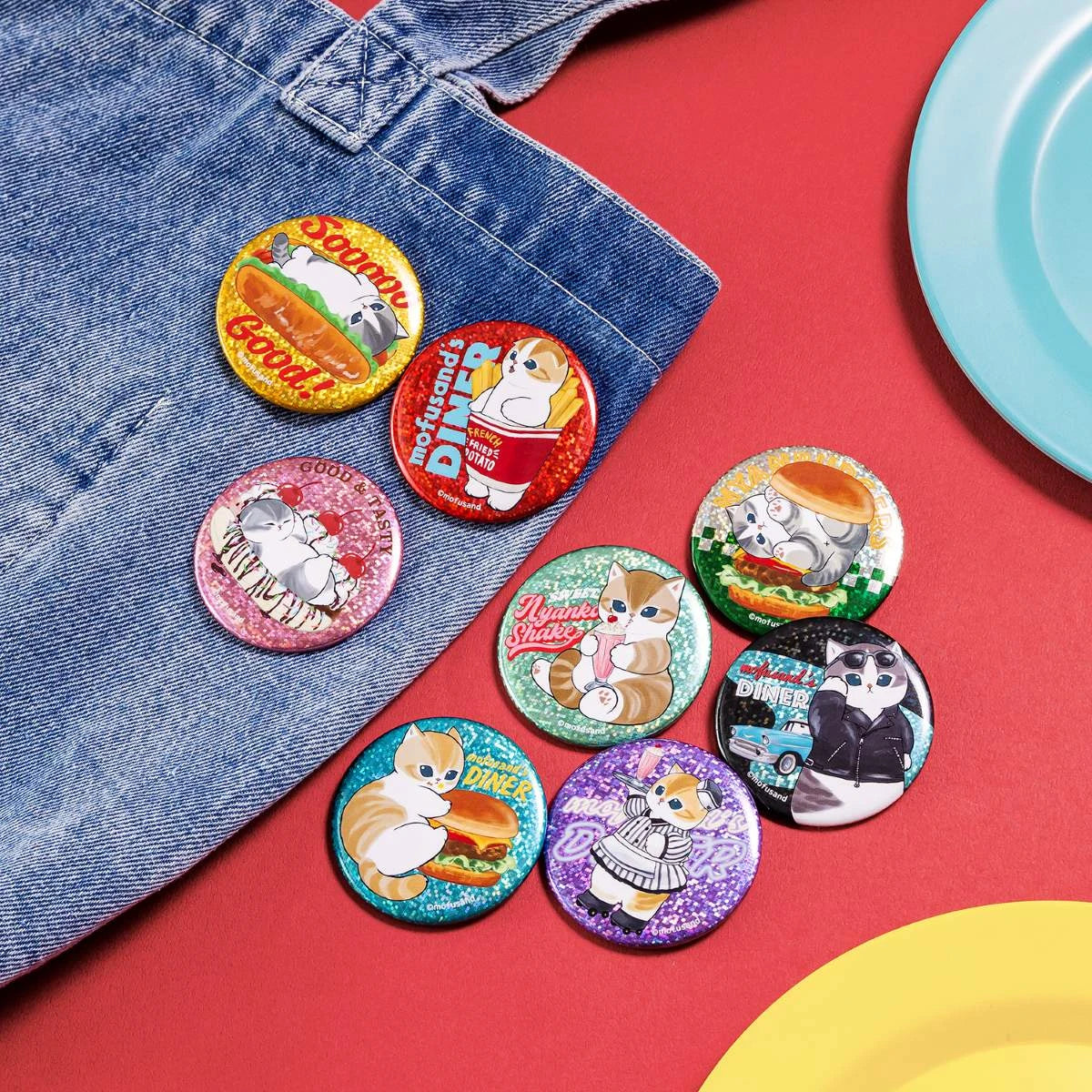 Mofusand Diner - Holographic Badge Blind Bag