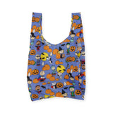 Blue standard tote bag with PEANUTS characters and orange pumpkins, short handles