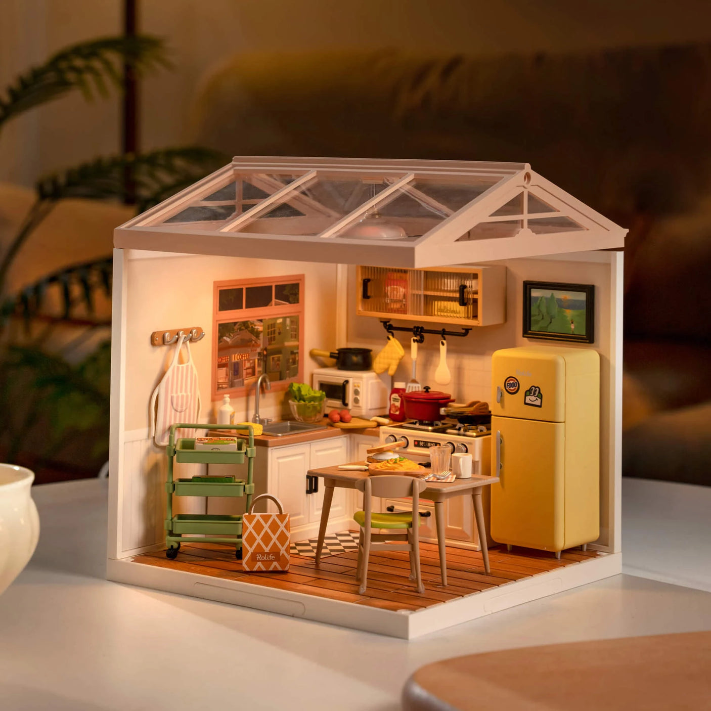 Rolife Happy Meals Kitchen - DIY Plastic Mini House