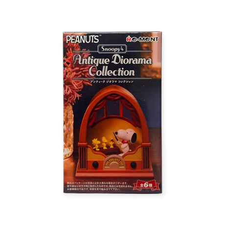 Peanuts antique diorama blind box package with arch window front illustration