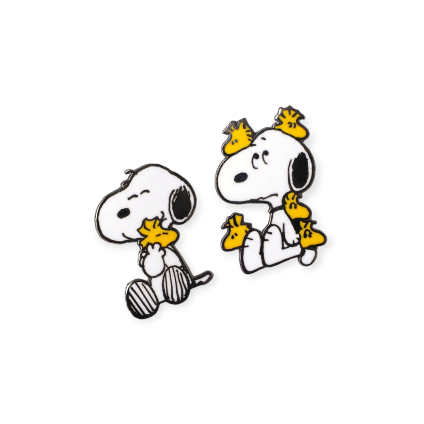 Enamel Snoopy and Woodstock hugging pins, 2-piece set
