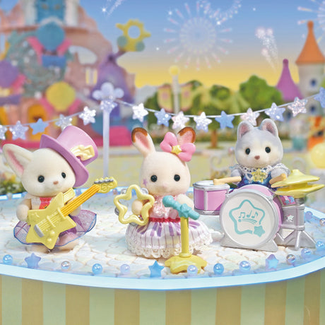 Sylvanian Families - Baby Starry Concert Set with three dressed baby animal figures playing musical instruments on decorated stage