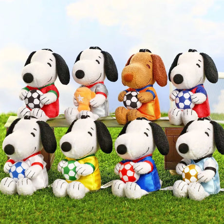 VIPO x Peanuts Soccer Plush Keychain - Blind Box